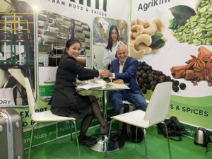 Agrikim attend Sial
